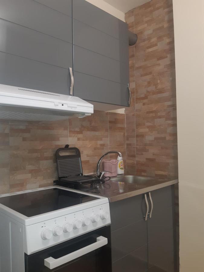 Libero 78 Belgrado Exterior foto